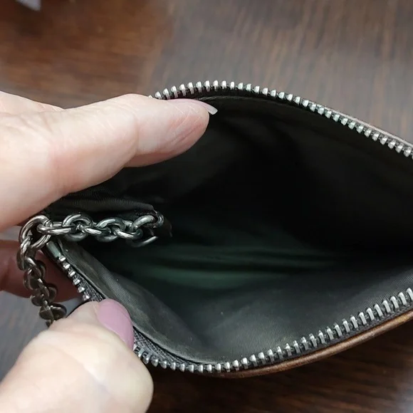 Dooney & Bourke logo canvas keychain change purse/wallet with zip top 4" x 6" - Picture 3 of 5